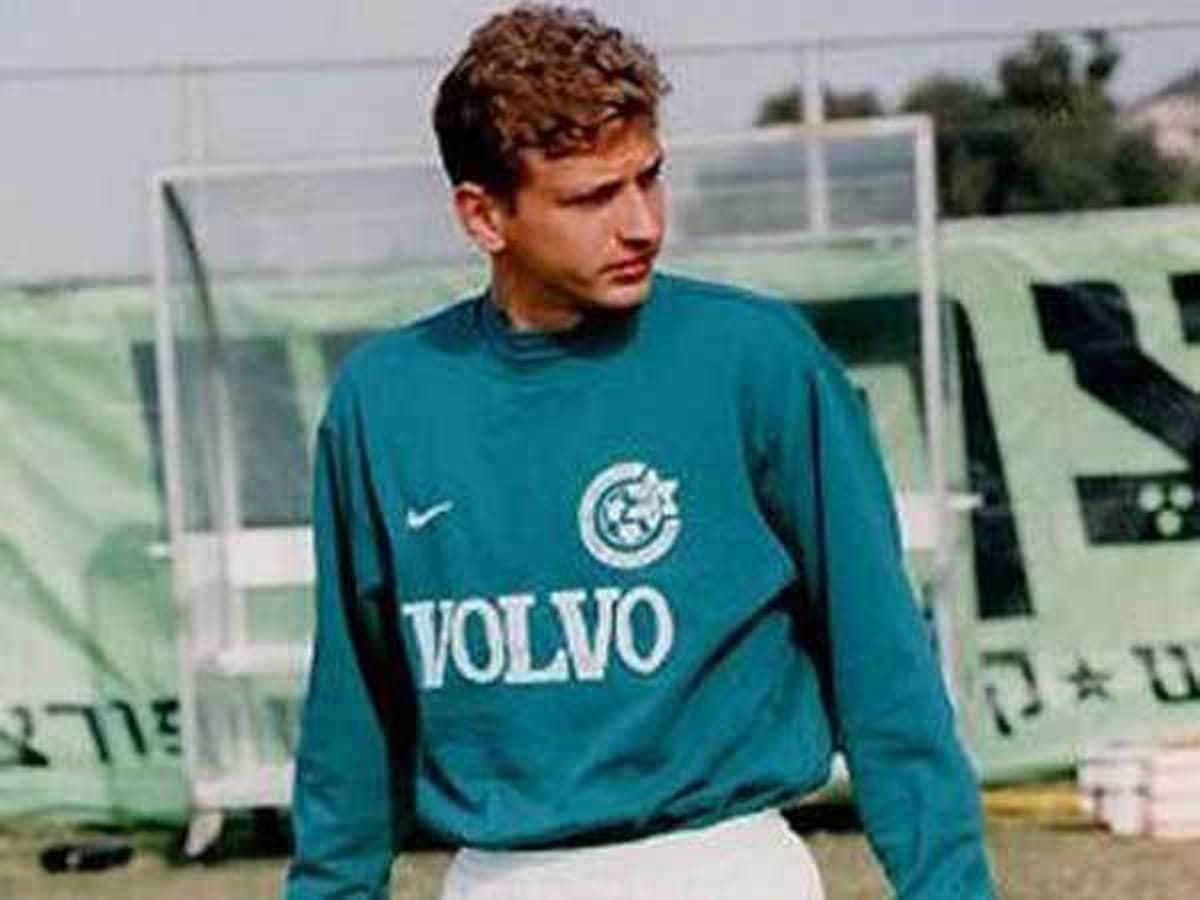 Проверка израильской демократии - назовут ли в Хайфе улицу в честь погибшего в рядах ВСУ украинского футболиста , несмотря на гнев России?