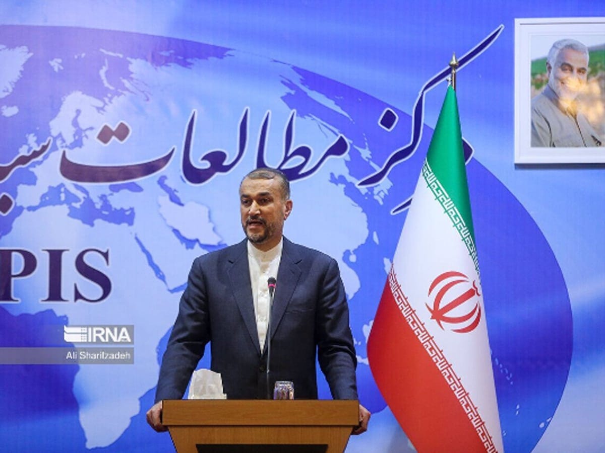 Неожиданный призыв главы МИД Ирана в Тегеране: Россия должна уважать территориальную целостность Украины