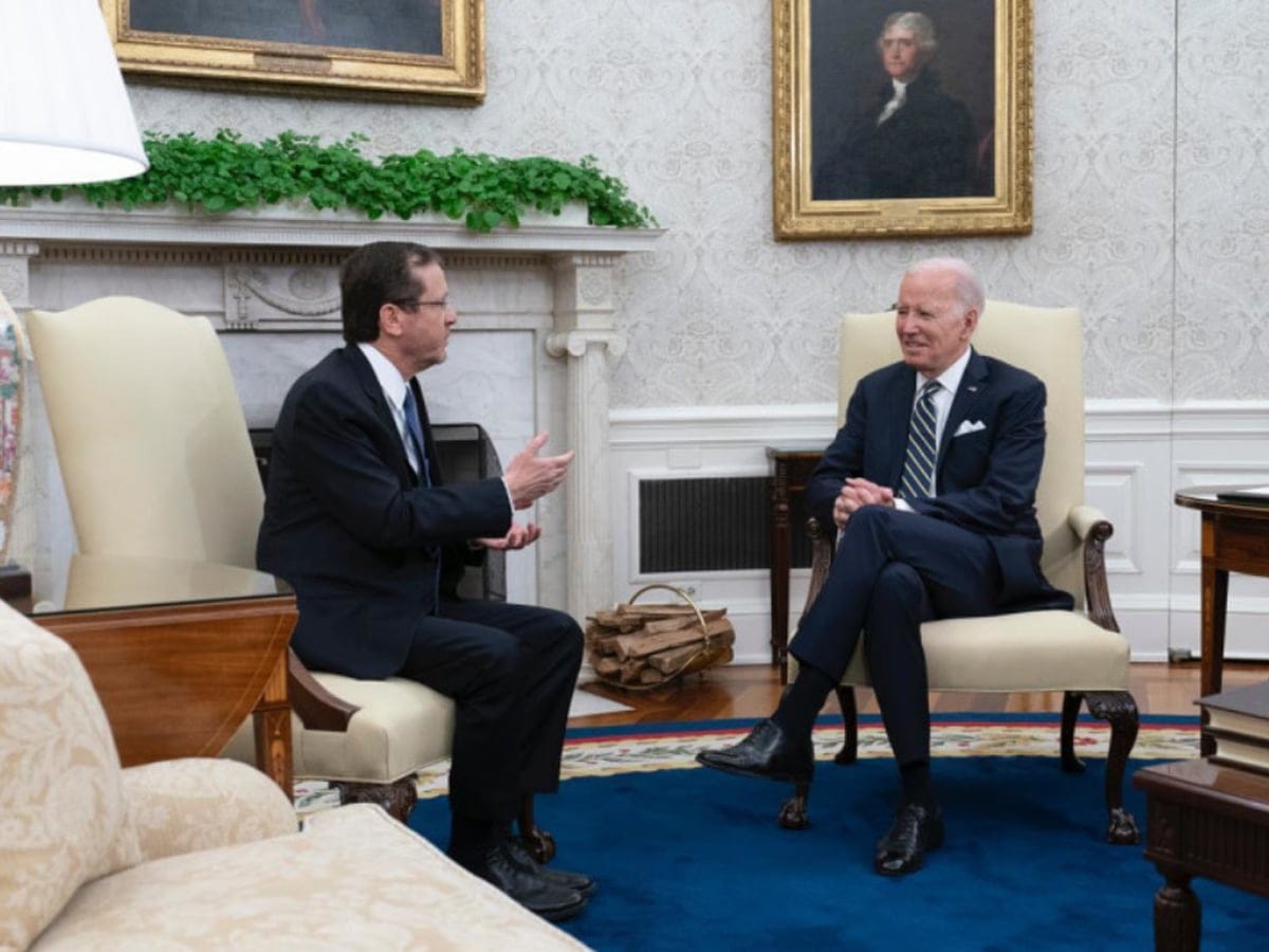 "Приверженность Америки Израилю непоколебима", - Байден Герцогу в Белом доме, а Нетаниягу дал обязательство Байдену заморозить строительство в поселениях до конца 2023 года