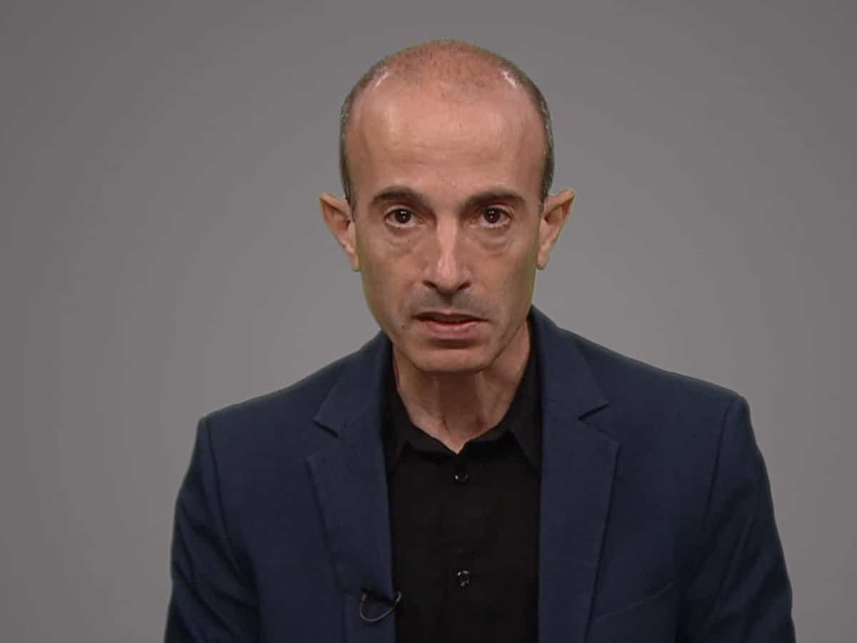 Новости Израиля Юваль Ной Харари о теракте ХАМАС: Террористы «ведут войну против наших душ»