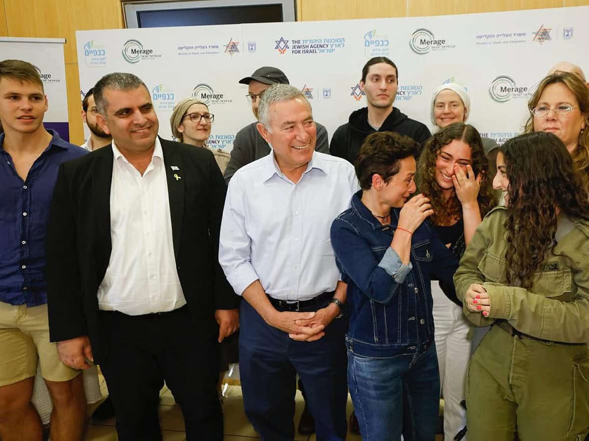 "Вместе на Седер": для репатриантов "солдат-одиночек" в Израиль , в том числе и из Украины, были доставлены из-за границы их семьи для совместного празднования Песаха