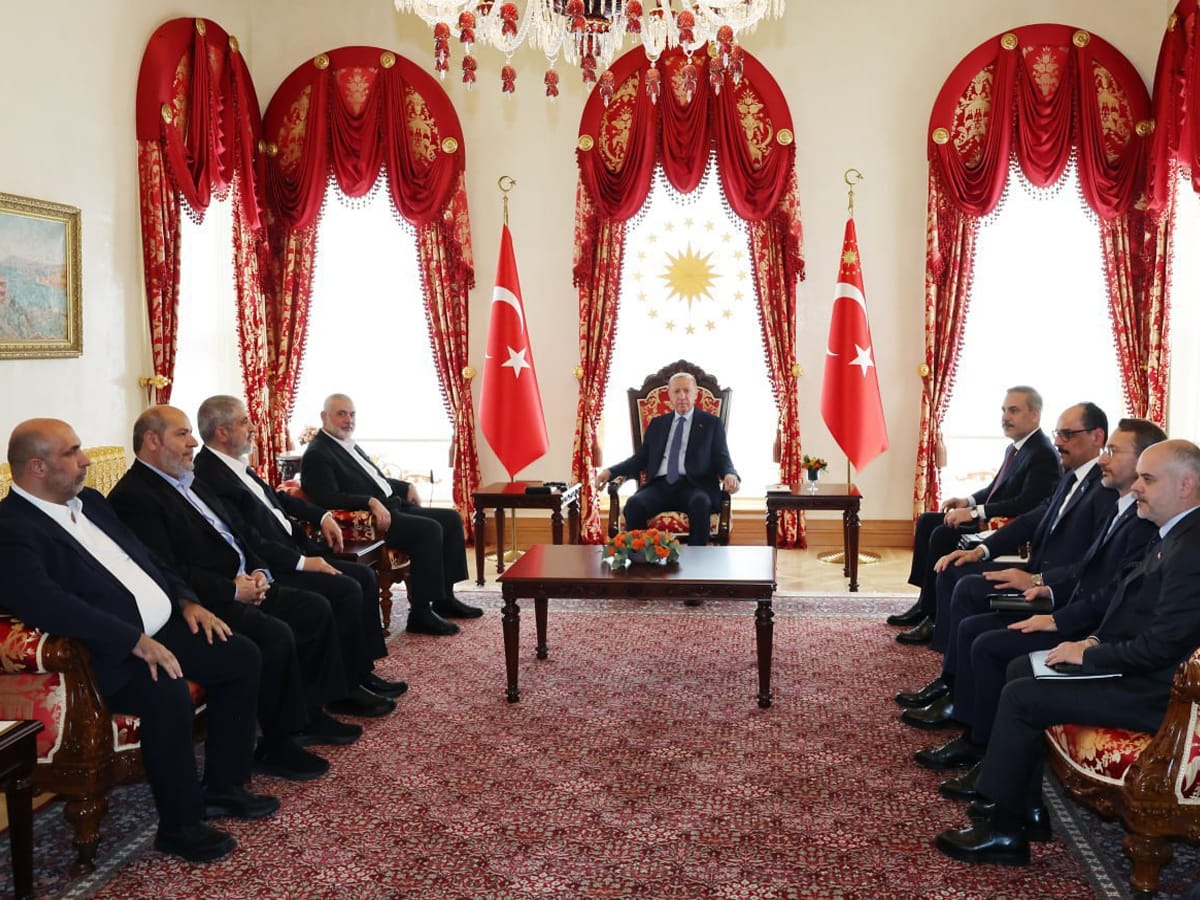 Турция: "ХАМАС готов признать Израиль" и "Турция готова предоставить убежище лидерам ХАМАС"