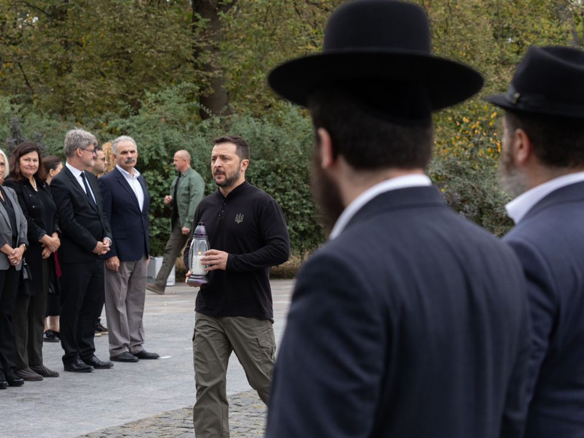 В Украине почтили память жертв Бабьего Яра - 83-я годовщина трагедии