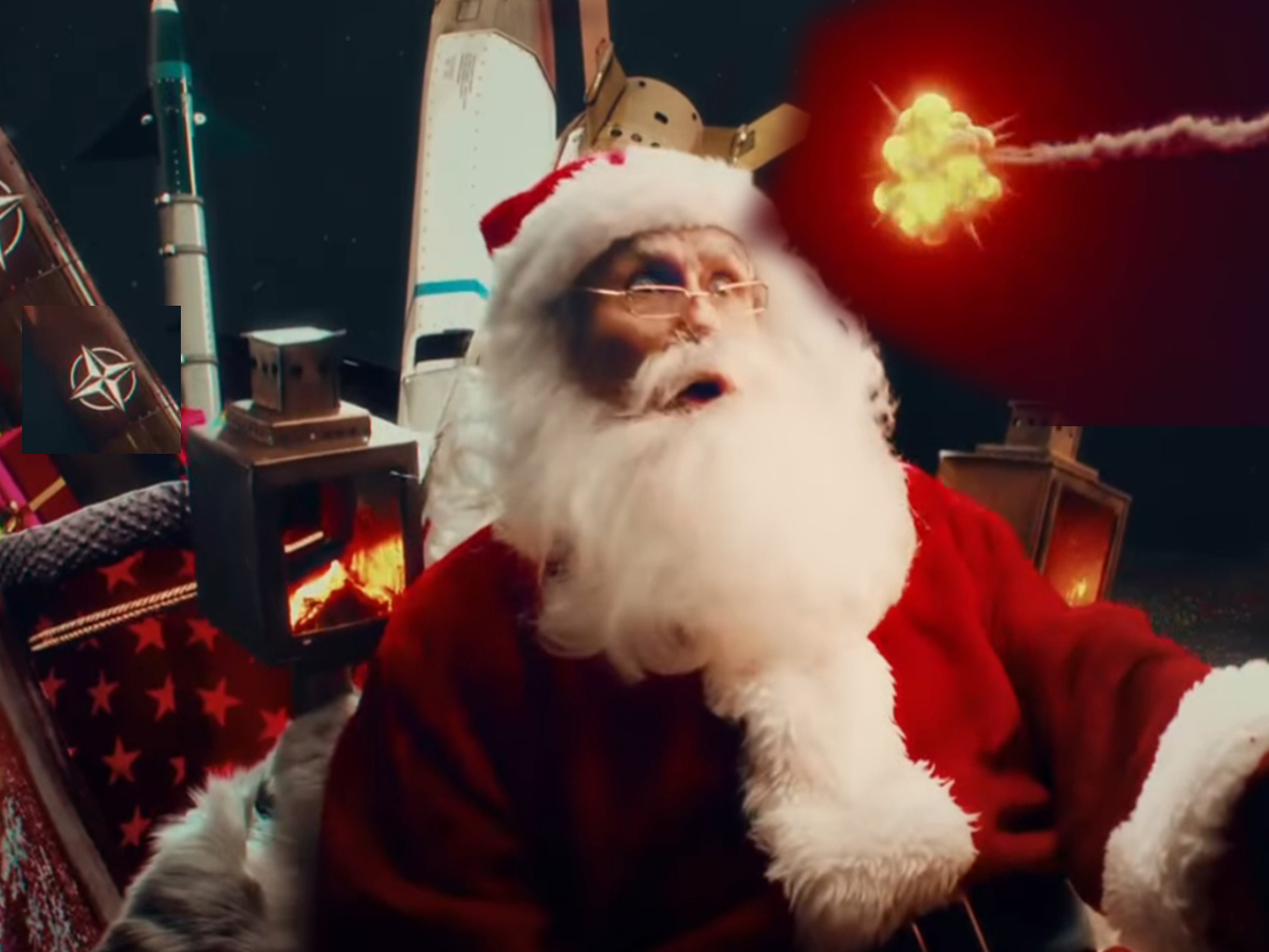 Санта-Клаус сбит ПВО: российская пропаганда снова пробила дно - "не нужно нам ничего иностранного в нашем небе" - это они про Embraer 190 авиакомпании Azerbaijan Airlines?