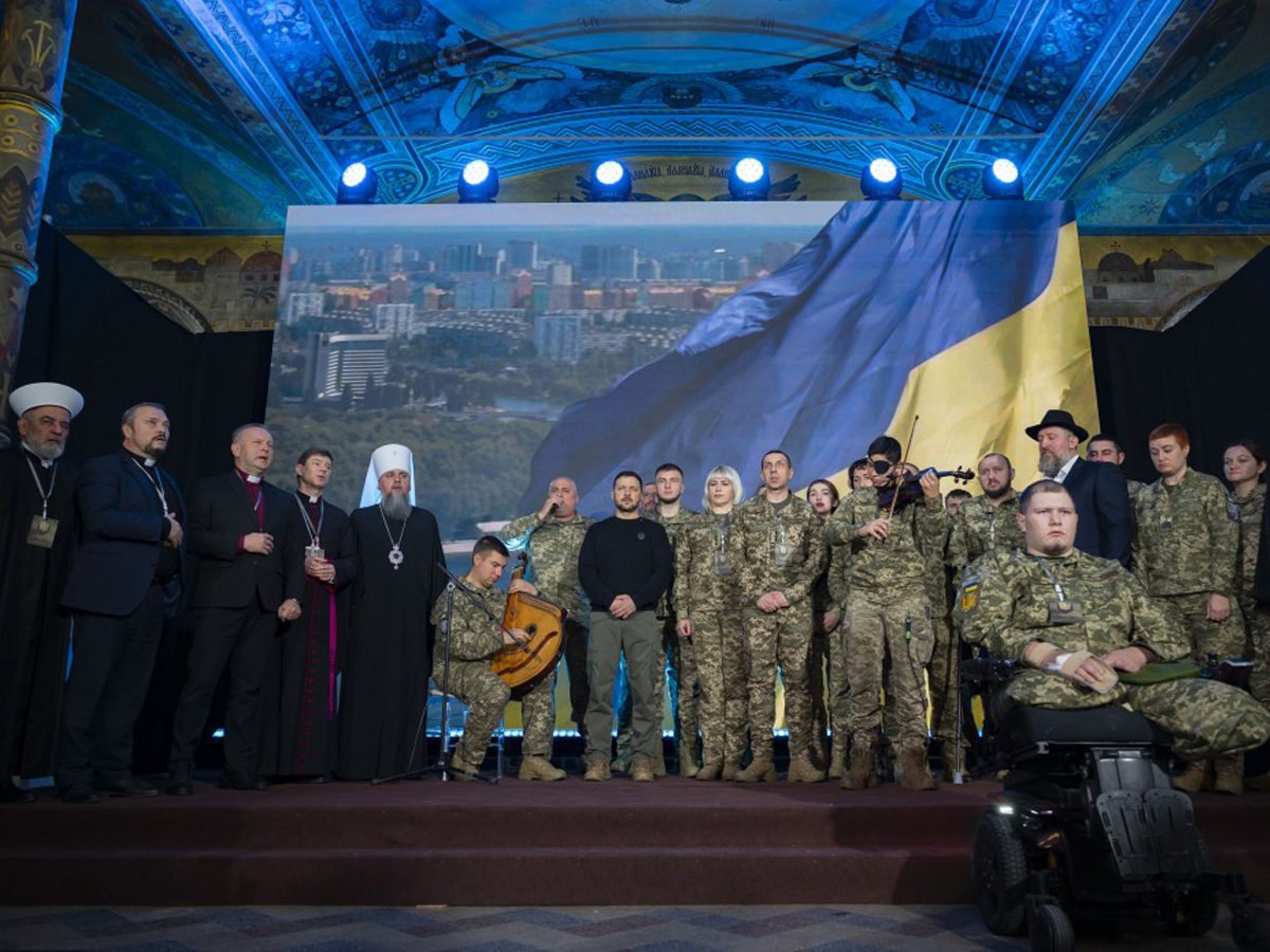 новости Израиля 7 декабря 2024 НАновости Военный капеллан Федерации еврейских общин Украины Яков Синяков принял участие в первом военном молитвенном завтраке с Президентом Украины Владимиром Зеленским