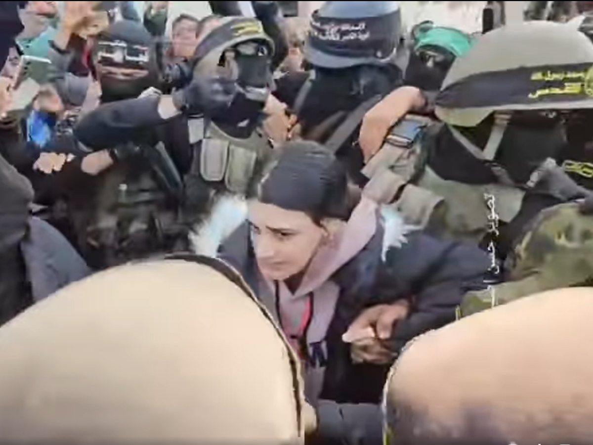 Восемь заложников вернулись в Израиль после 482 дней в плену ХАМАСа